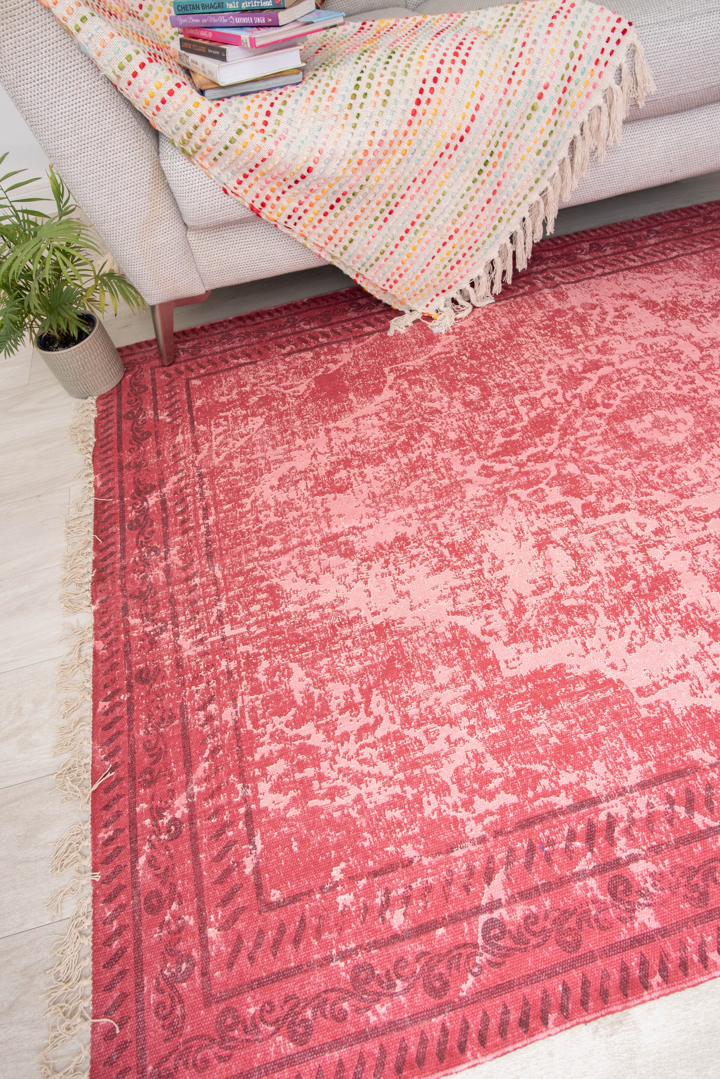 Red Colour Traditional Cotton Rug Dimension:140 x 200 cm