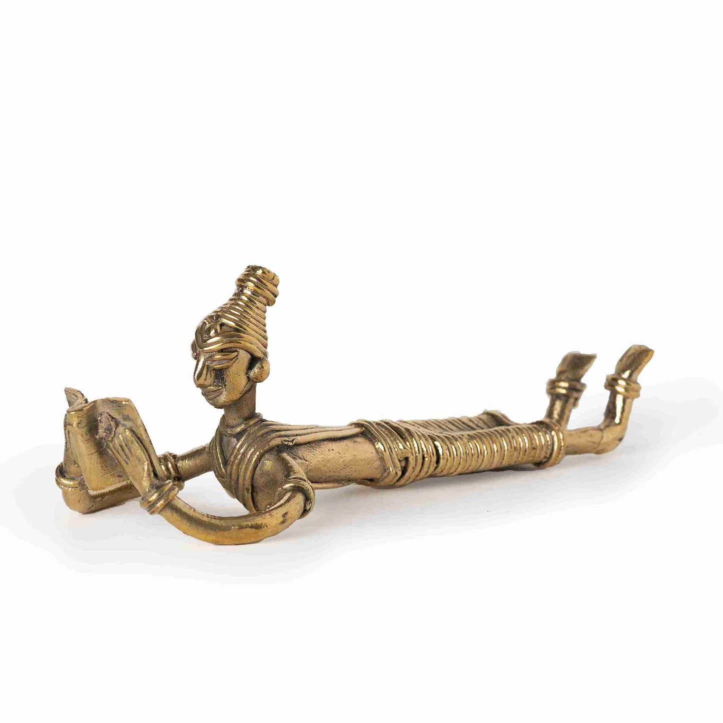 Handcrafted vintage wall hanging with intricate Dhokra metalwork, showcasing traditional artistry