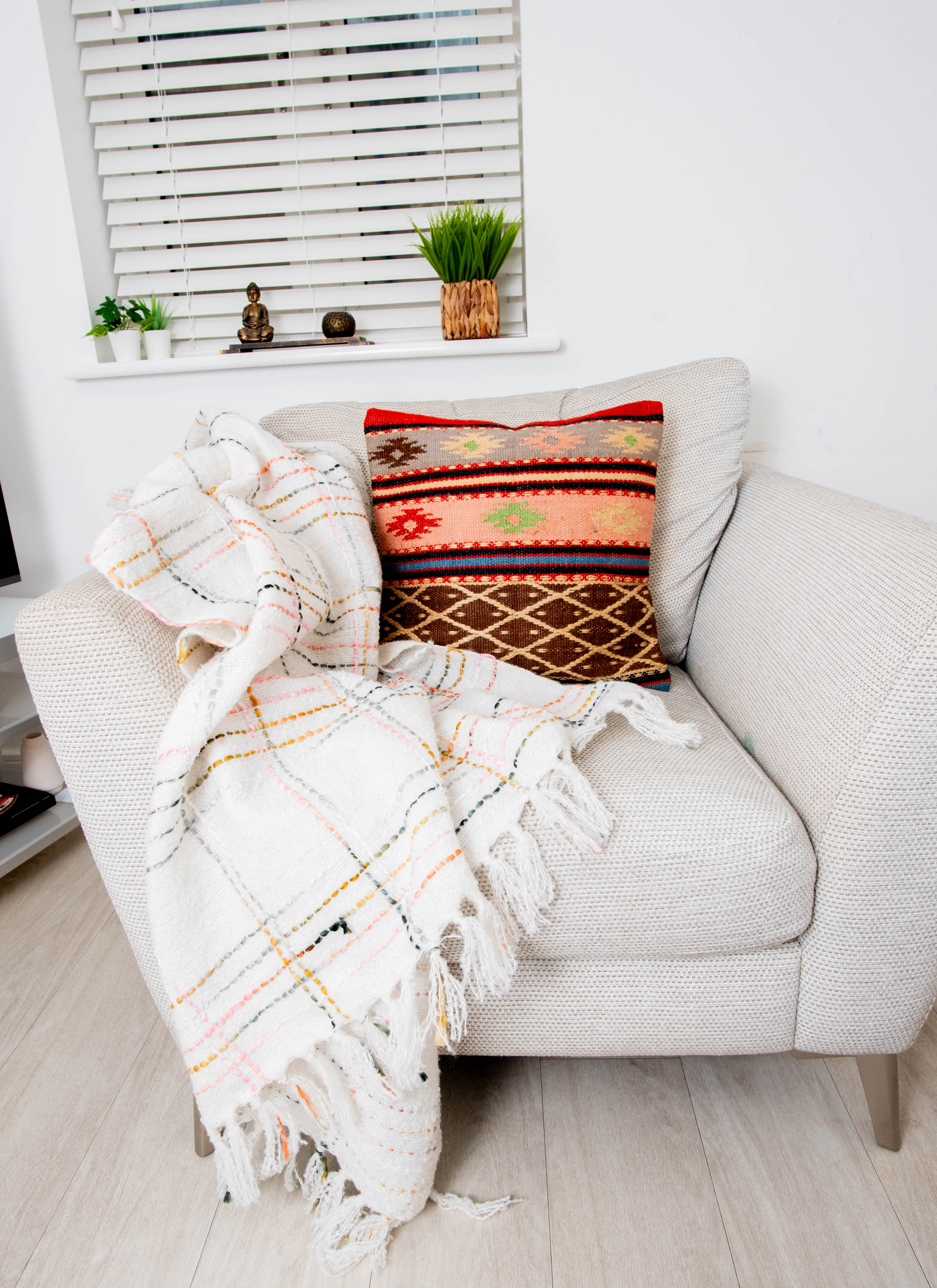 Jute Multicolour Cushion
