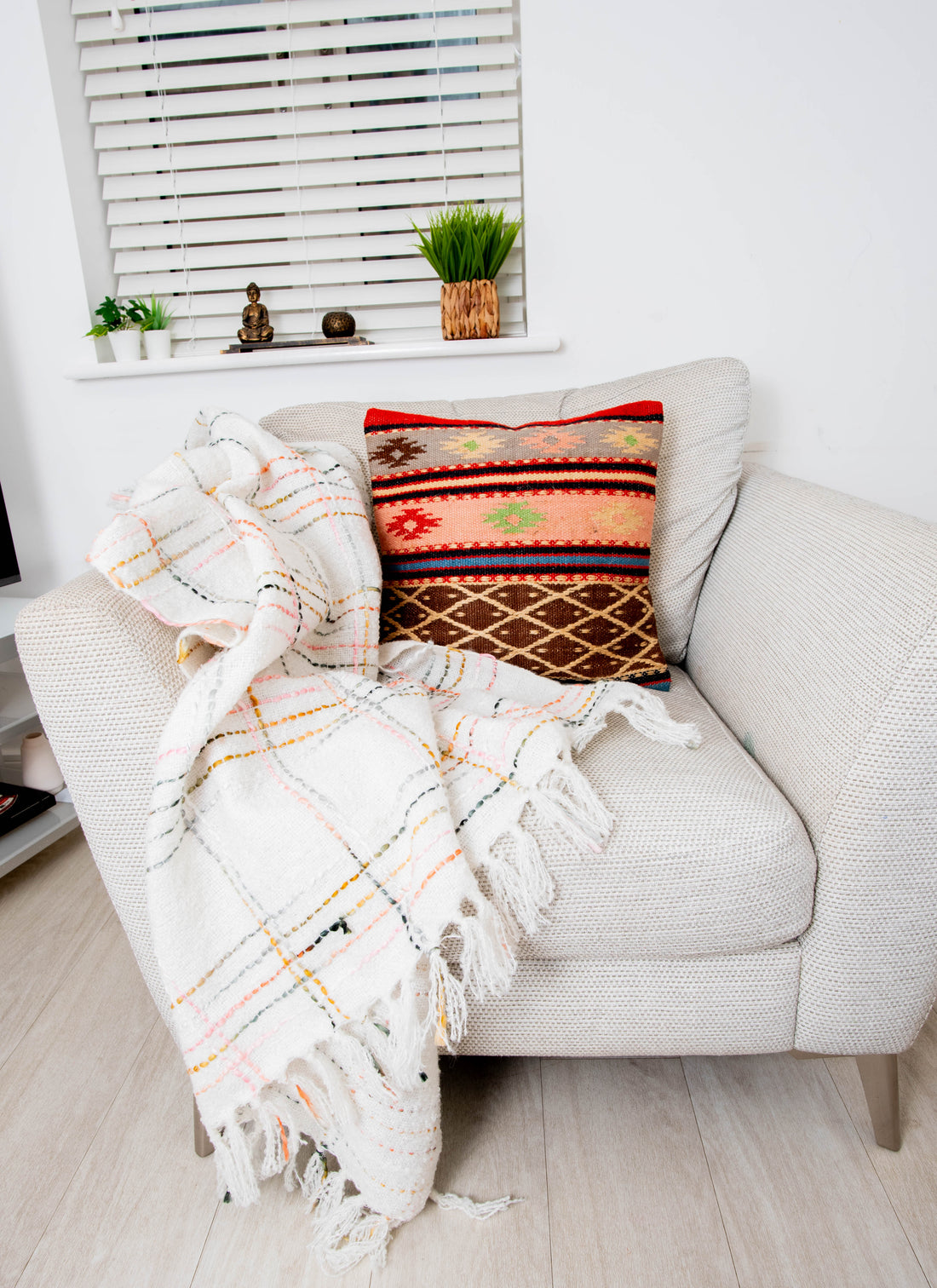 Jute Multicolour Cushion
