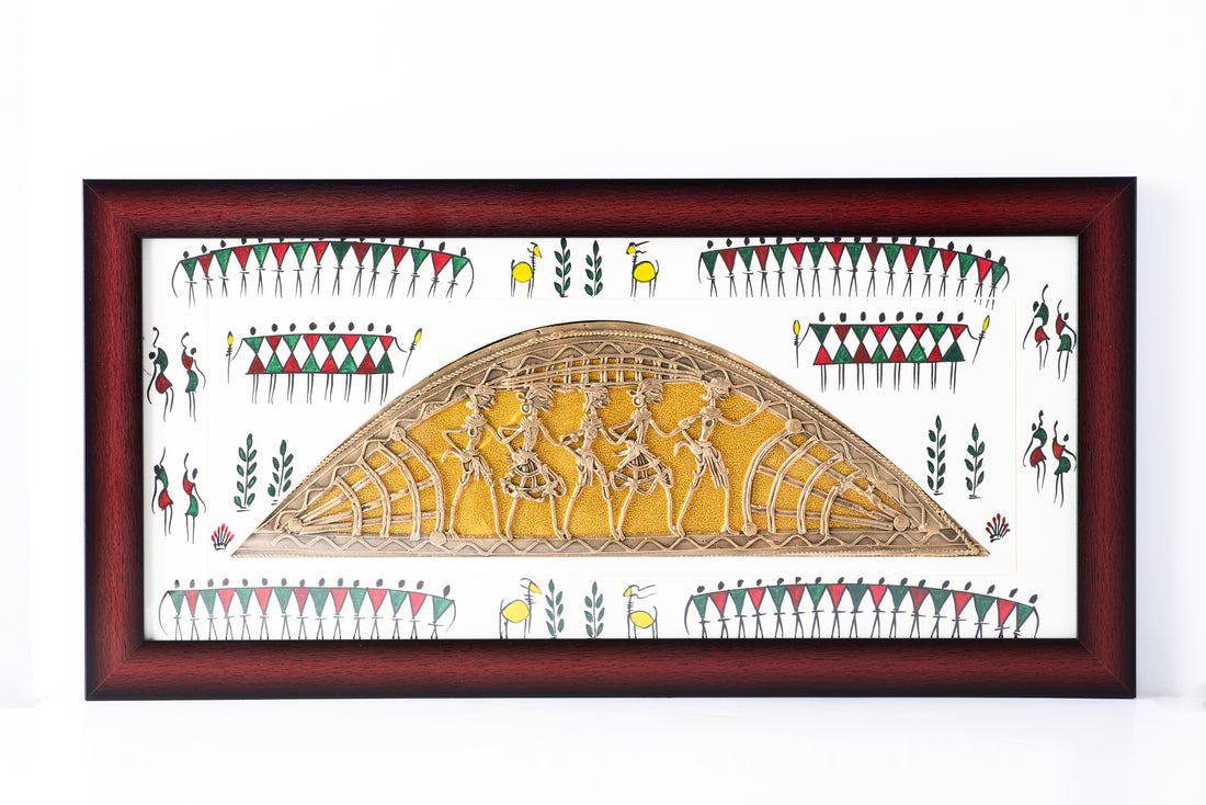 Rounded Earth Dhokra Metal Frame
