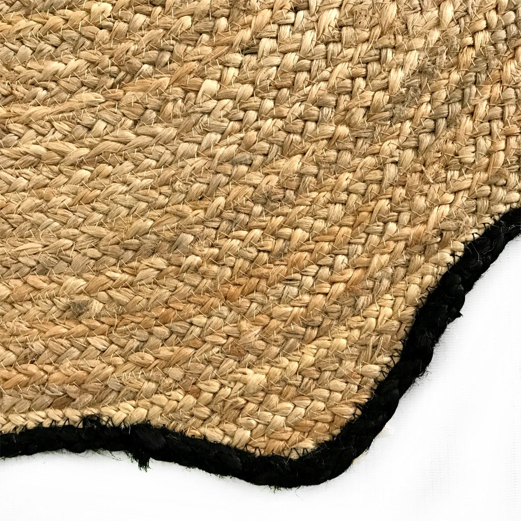 Jute Braided Round Shaped Rug

